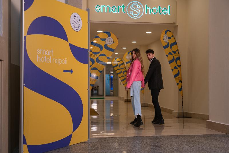 Smart Hotel - Naples Harbour - Lobi