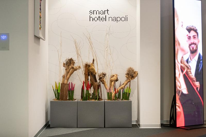 Smart Hotel - Naples Harbour - Lobi