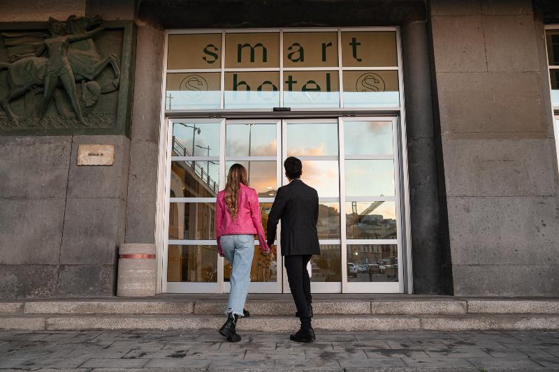 Smart Hotel - Naples Harbour - Lobi