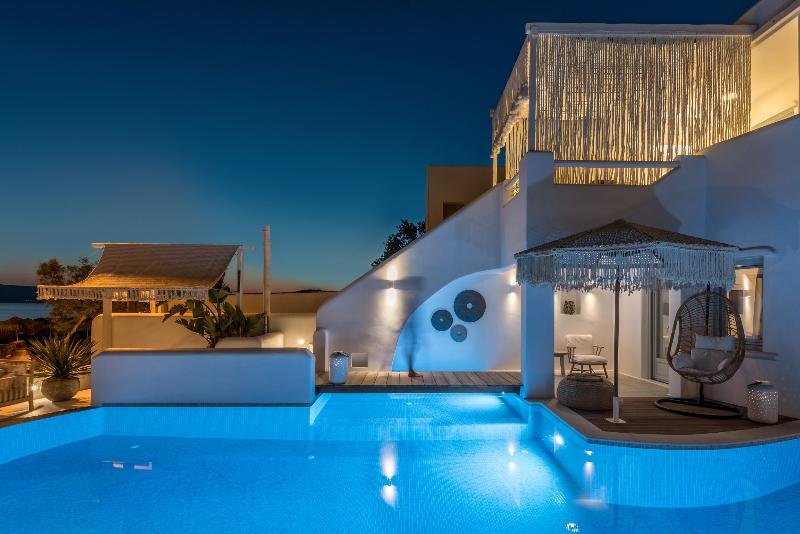 Virtu Suites - Havuz