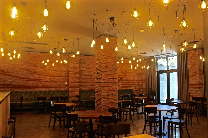 Bricks Hotel - Restoran