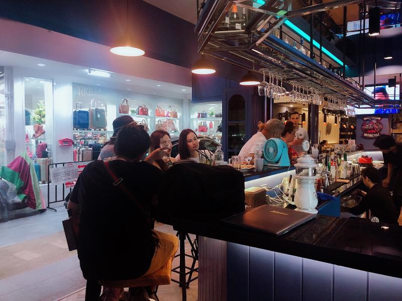 Neptuna Hotel Patong - Bar