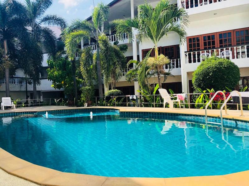 Neptuna Hotel Patong - Havuz