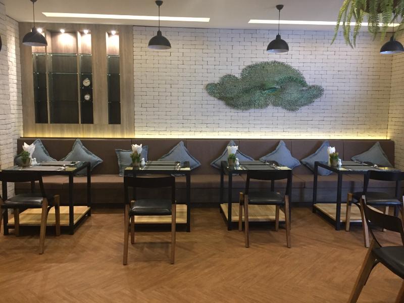 Neptuna Hotel Patong - Restoran