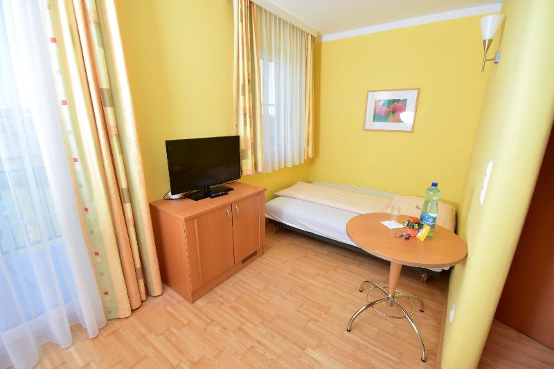 Golf & Therme Sonnenpension - Oda
