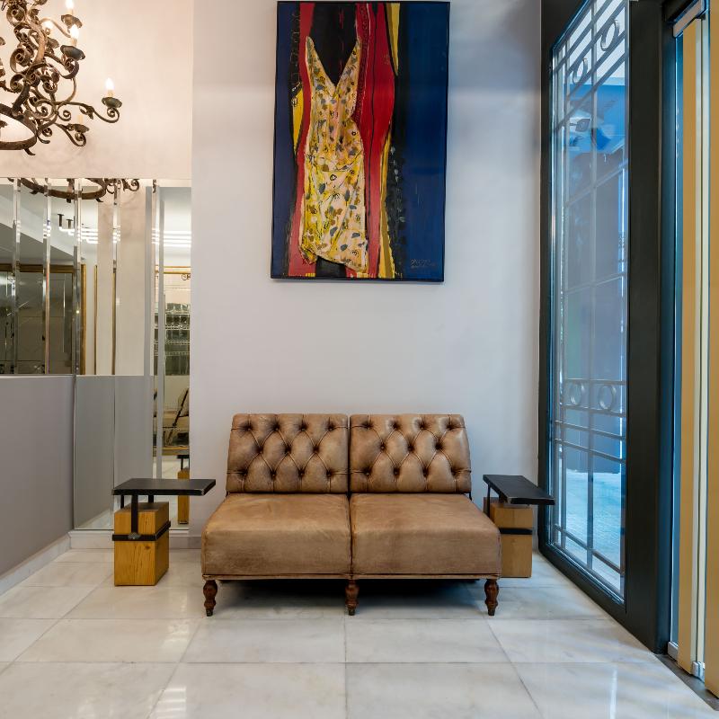 FOS DownTown Suites - Lobi