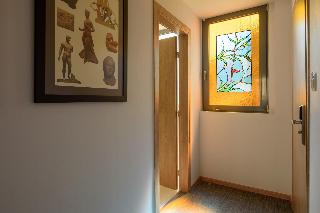 FOS DownTown Suites fotoÄŸrafÄ±