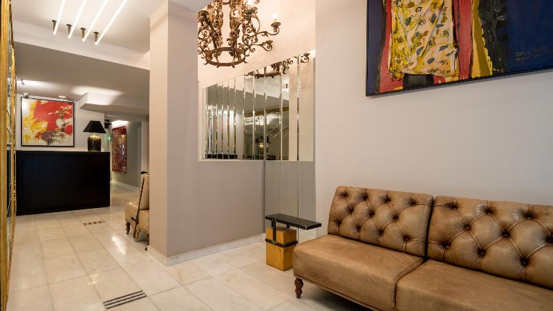 FOS DownTown Suites - Lobi