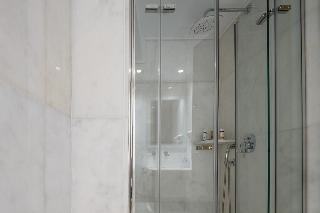 FOS DownTown Suites fotoÄŸrafÄ±