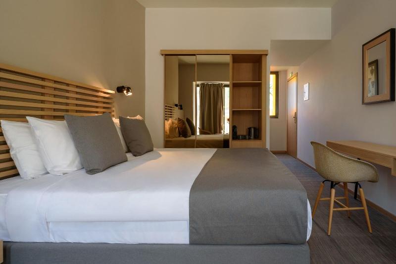 FOS DownTown Suites - Oda