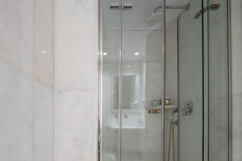 FOS DownTown Suites - Oda