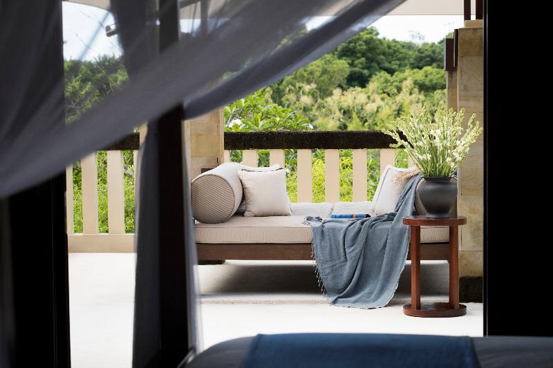 REVIVO Wellness Resort Nusa Dua Bali - Oda