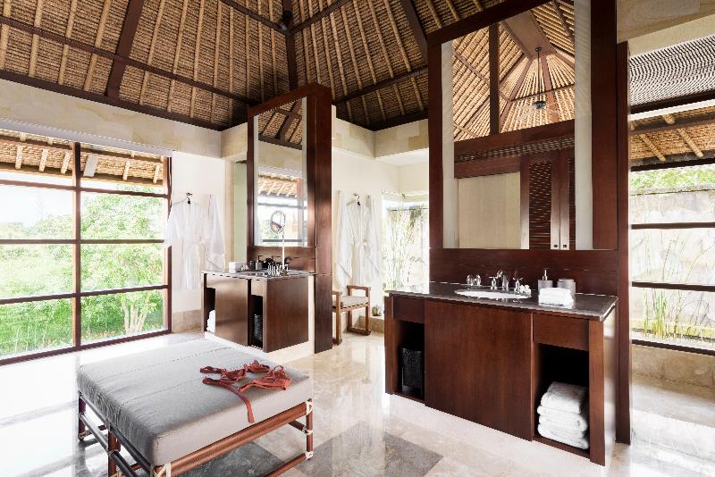 REVIVO Wellness Resort Nusa Dua Bali - Oda