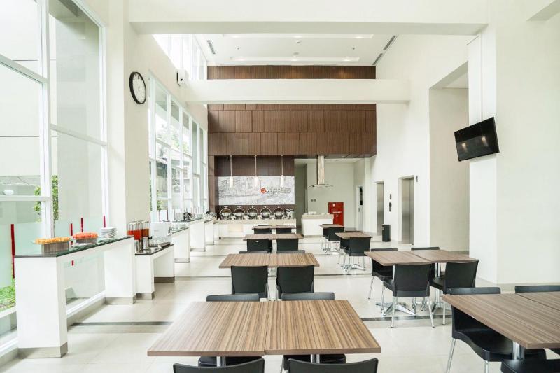 Amaris Hotel Fachrudin - Restoran