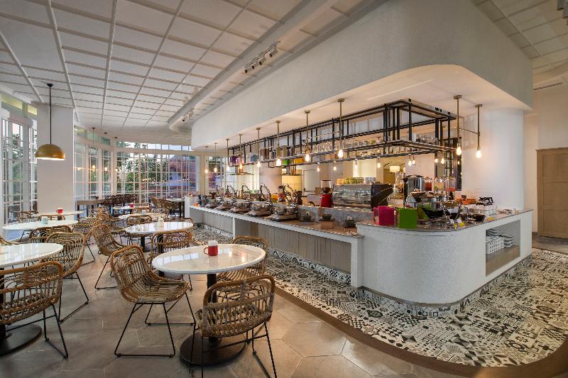 Kampi Hotel Tunjungan Surabaya - Restoran