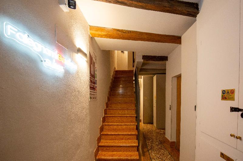 BolognaRoomscom - Falegnami Boutique - Lobi