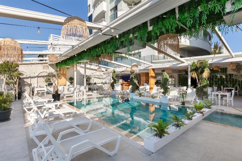 Pacco Hotel & Spa - Havuz