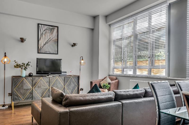 Luxurious Lawrence House Serviced Apartment - Oda