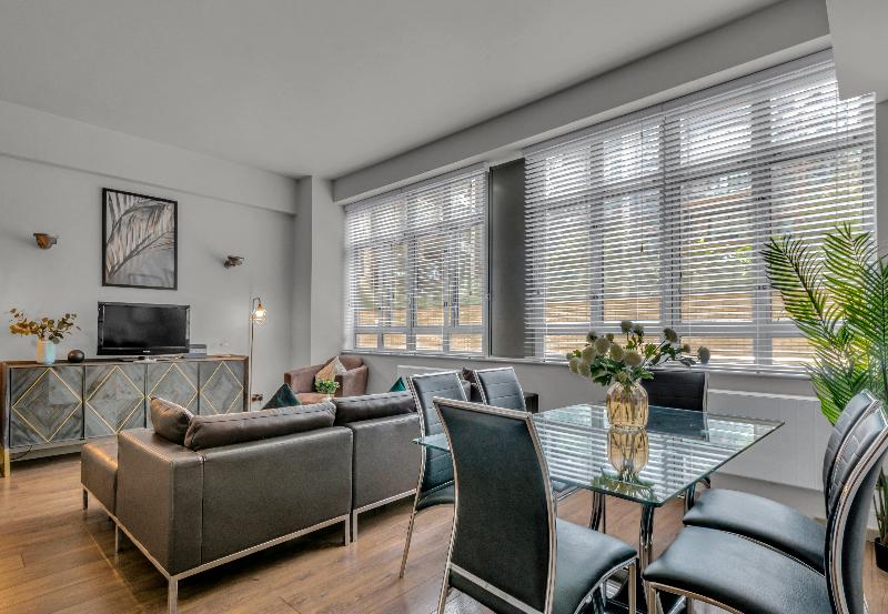 Luxurious Lawrence House Serviced Apartment - Oda
