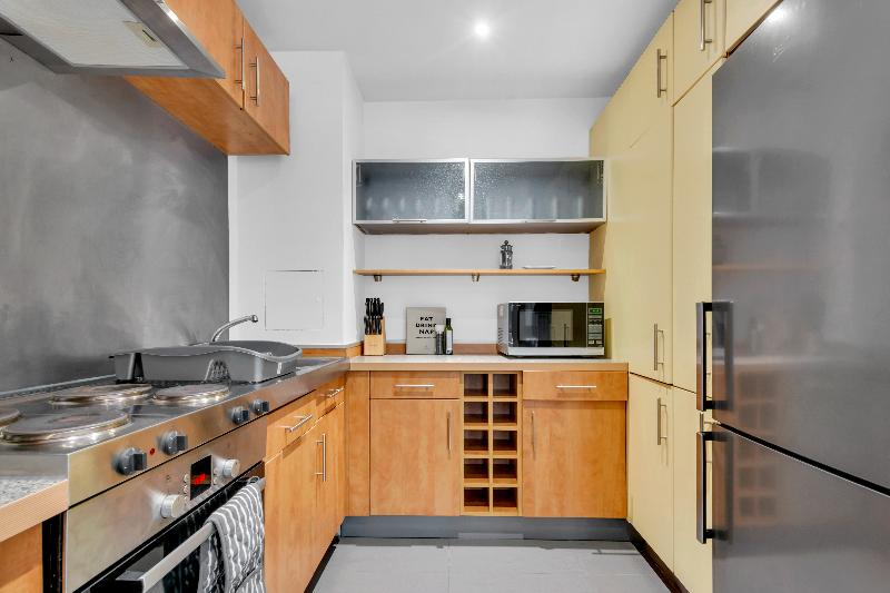 Luxurious Lawrence House Serviced Apartment - Oda