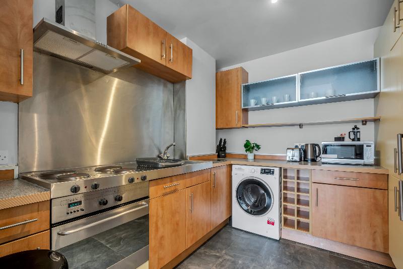 Luxurious Lawrence House Serviced Apartment - Oda