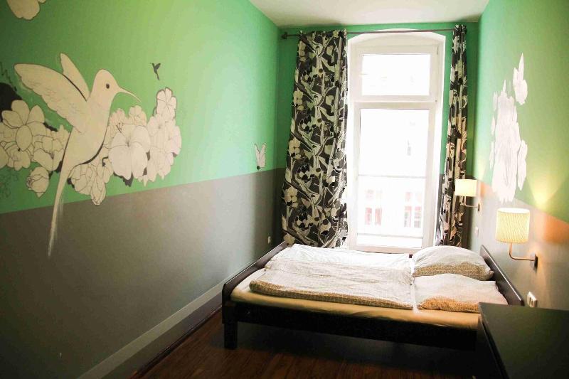 Sunflower Hostel - Oda