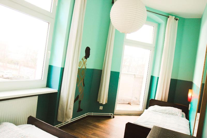 Sunflower Hostel - Oda
