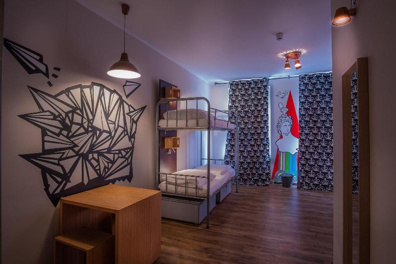 Sunflower Hostel - Oda
