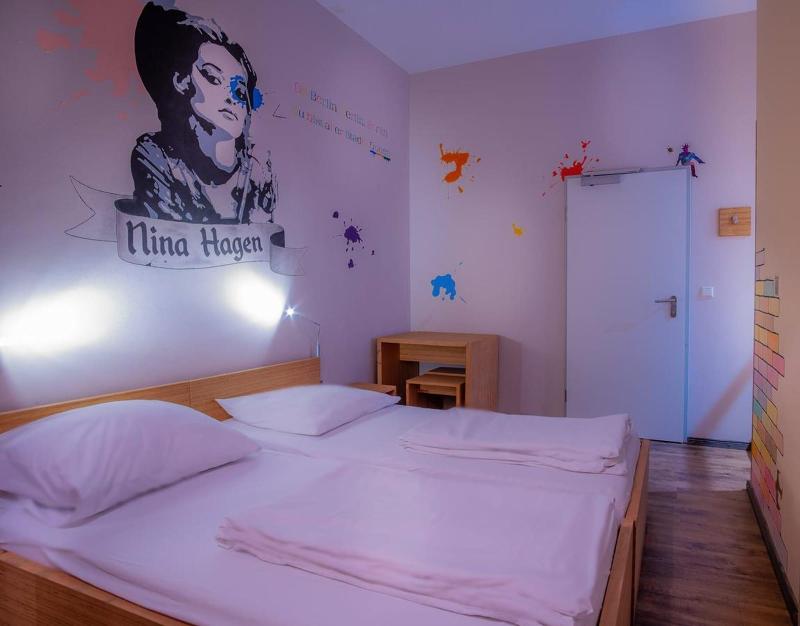 Sunflower Hostel - Oda