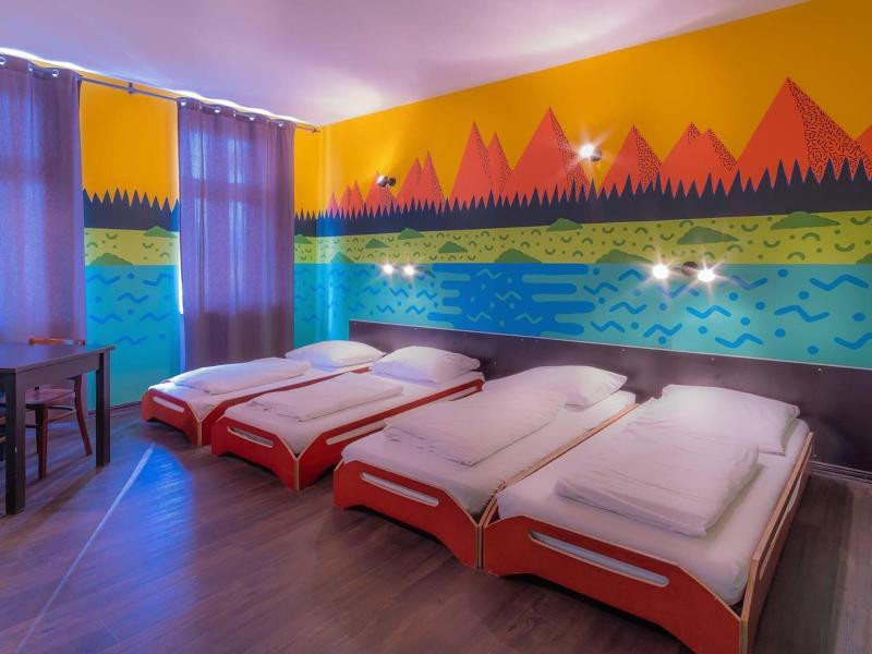 Sunflower Hostel - Oda
