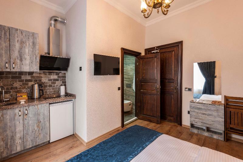 Element Garden Hotel - Oda