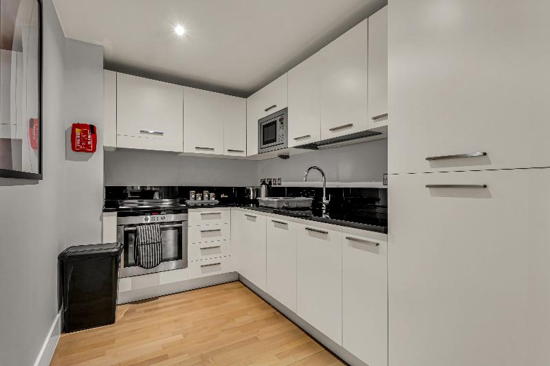 Luxurious Sir John Lyon Serviced Apartment - Oda