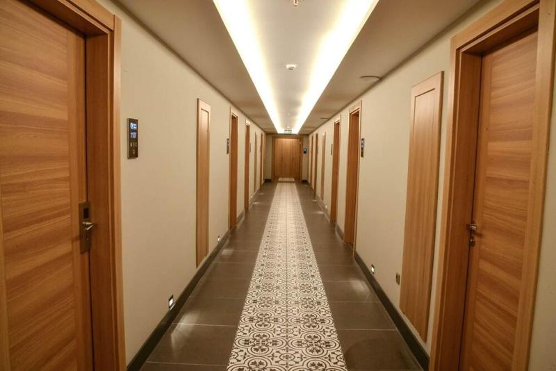 Valens Hotel Downtown - Lobi