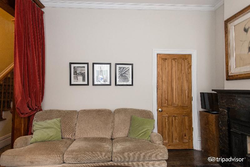 Incentra Village Guest House - Lobi