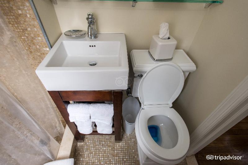 Incentra Village Guest House - Oda
