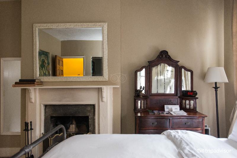Incentra Village Guest House - Oda