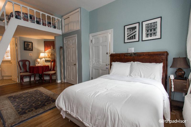 Incentra Village Guest House - Oda