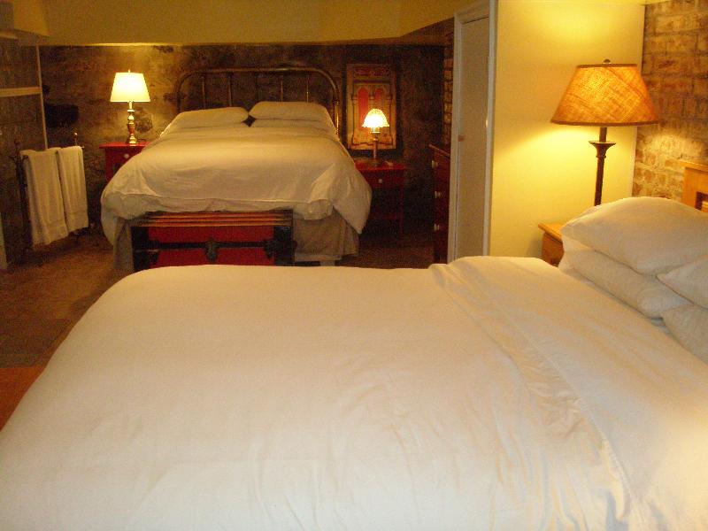 Incentra Village Guest House - Oda