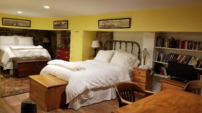Incentra Village Guest House - Oda