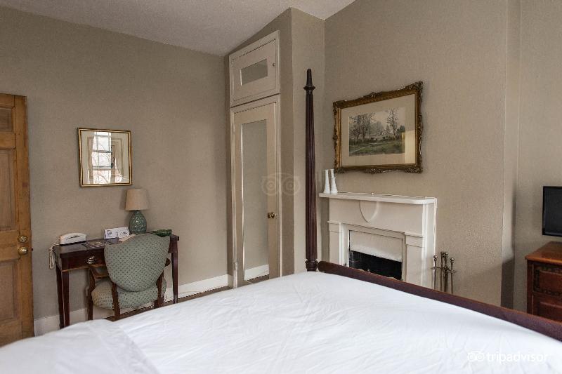 Incentra Village Guest House - Oda