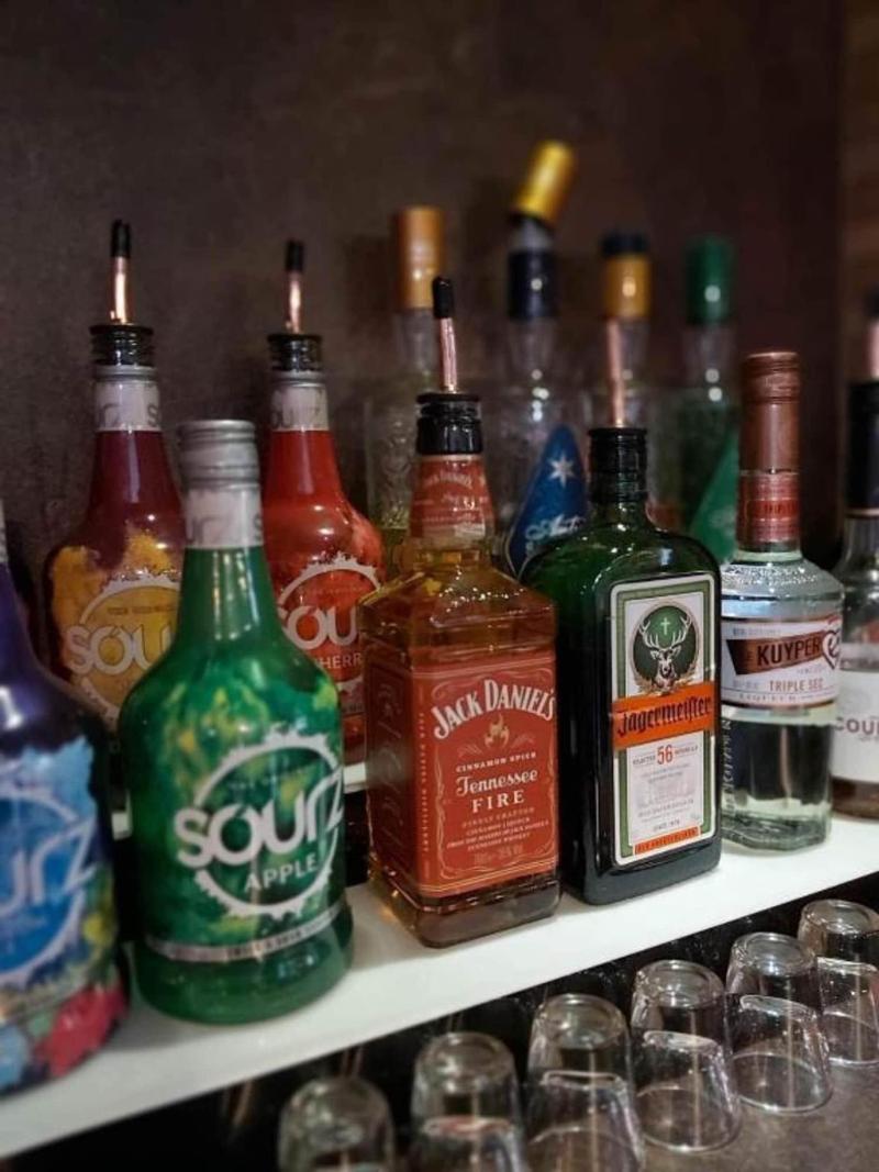 OYO Ivy Hotel - Bar