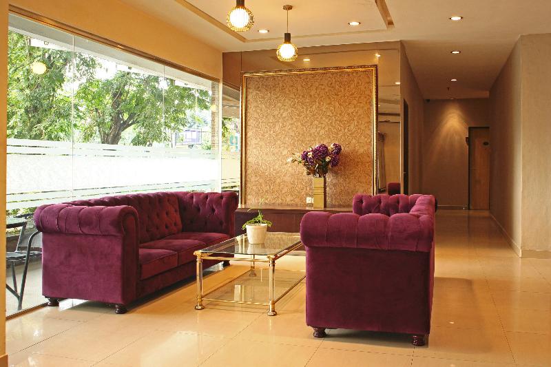 Hotel Bumi Malaya by ZUZU - Lobi