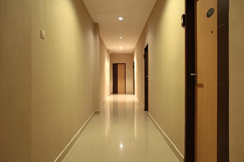 Hotel Bumi Malaya by ZUZU - Lobi