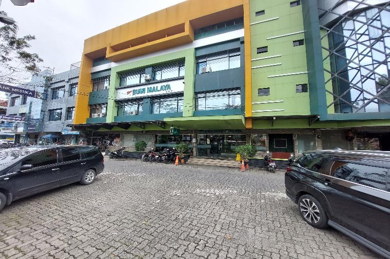 Hotel Bumi Malaya by ZUZU - Genel