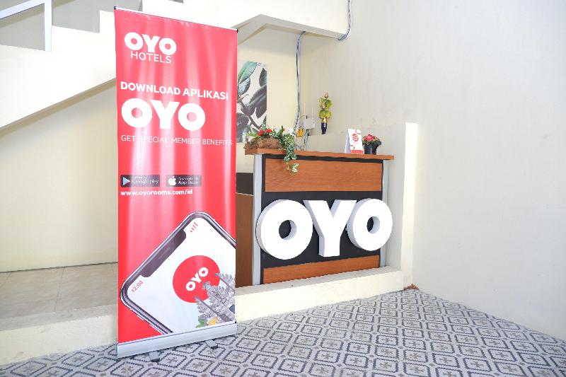 Ayuning Guesthouse - Lobi