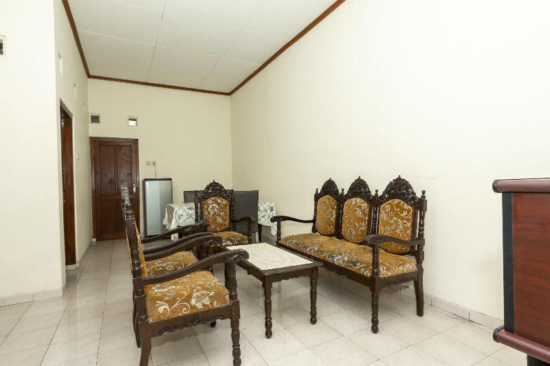 OYO 1150 Omah Ladrang - Lobi