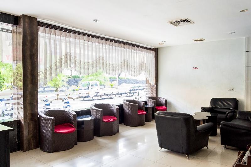 Romance Hotel - Lobi