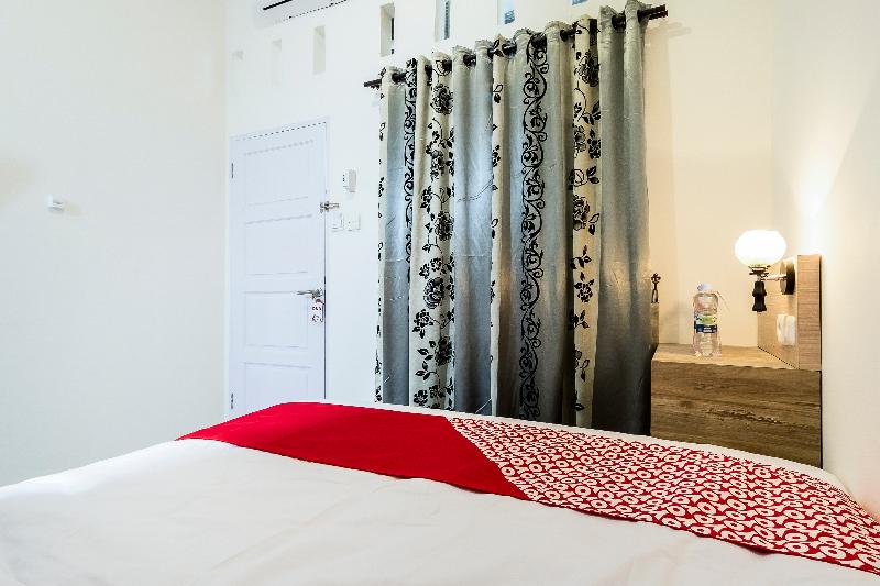 Super OYO 873 Kamani Homestay Syariah - Oda
