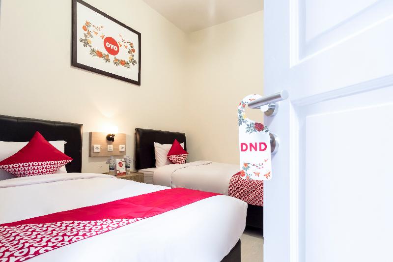 Super OYO 873 Kamani Homestay Syariah - Oda