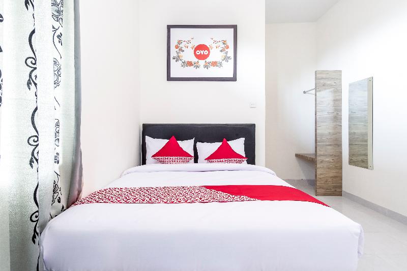 Super OYO 873 Kamani Homestay Syariah - Oda